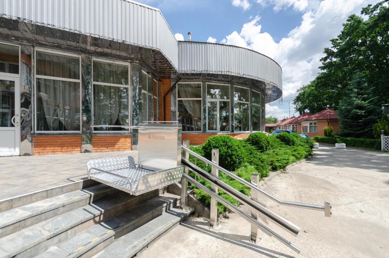 Tisa Hotel Petropavlovskaya Borshchagovka 外观 照片